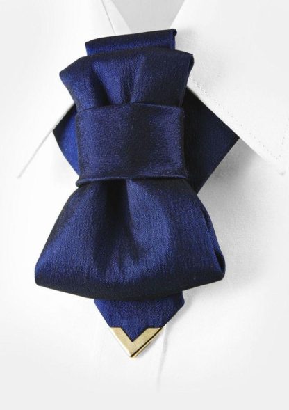 Elegant and stylish bow tie - Image 4