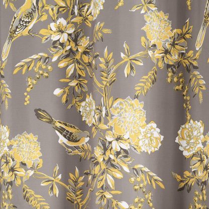 A pair of blackout curtains - Image 5