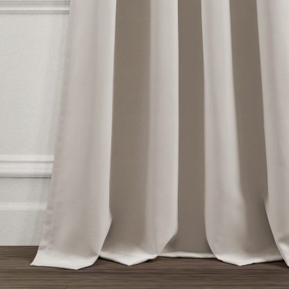 A pair of heat-insulating blackout curtain fabrics - Image 3