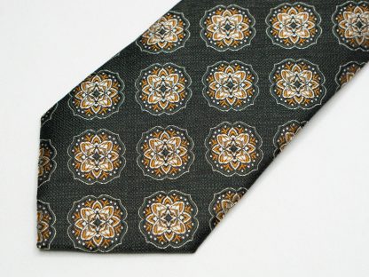 Men's Classic Dark Green Tie - Image 5