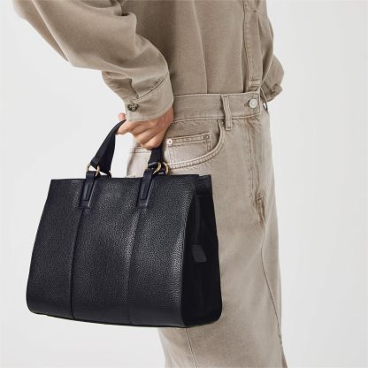 Women's Medium Leather Zipper Crossbody Bag - Image 5