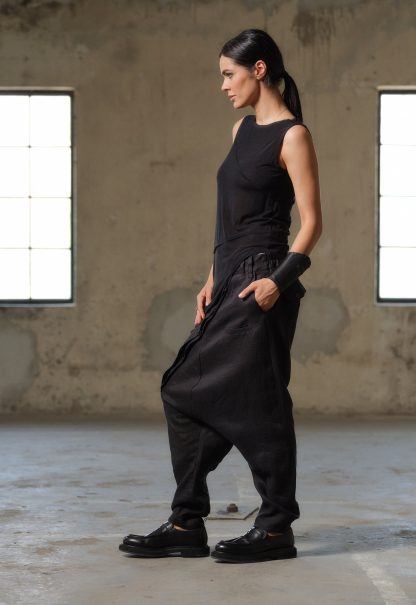 Black Asymmetric Fine Knit Blouse - Image 4