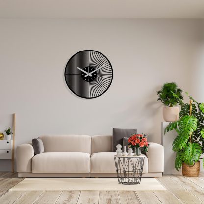 Black metal wall clock - Image 2