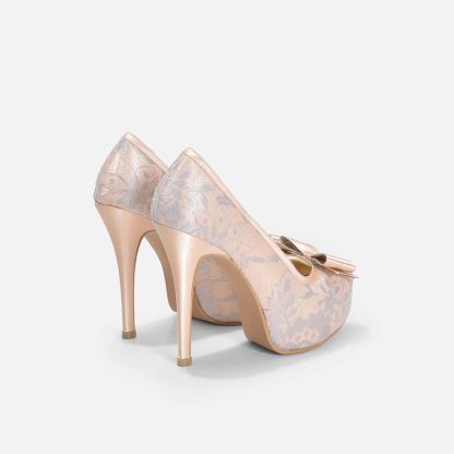 Cream Lace Wedding Shoes - Image 4