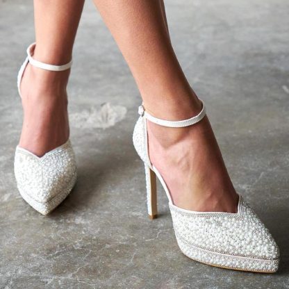 Elegant ivory high heels - Image 2