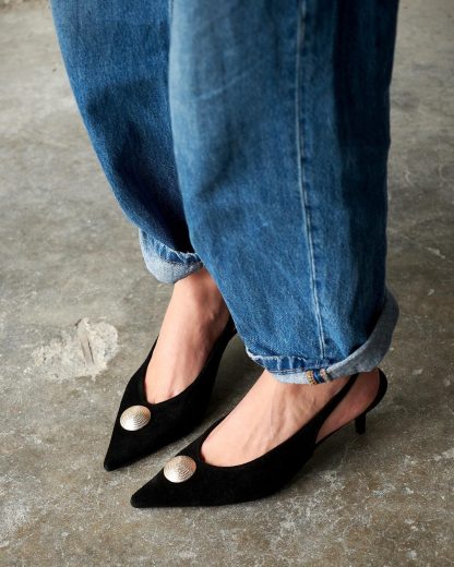 Elegant women's high heels - Image 4