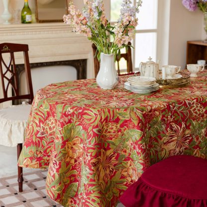 Housewarming gift bright red and green jacquard tablecloth - Image 2