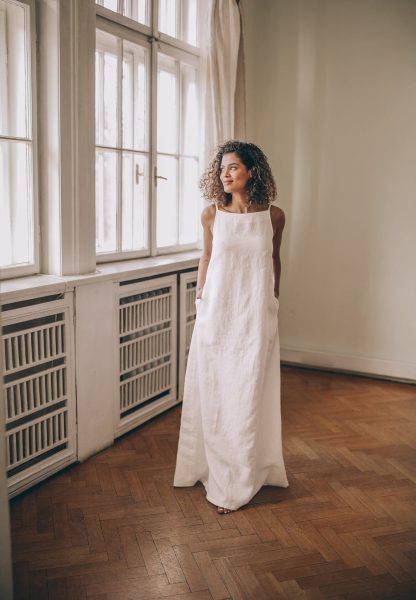 Ladies minimalist white dress - Image 7