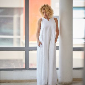 Loose white linen maxi skirt