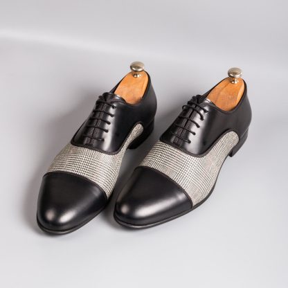 Men's Black Small Leather Oxford Shoes
