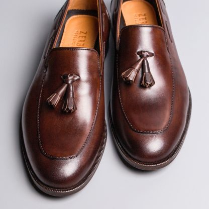 Men's brown calfskin tassel loafers - Image 4