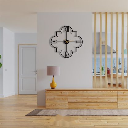 Metal wall clock with numbers - Image 3