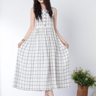 Plaid Sleeveless Pleated Dress