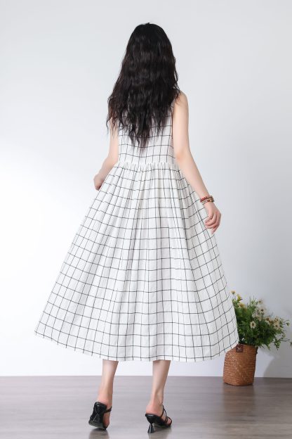 Plaid Sleeveless Pleated Dress - Image 7