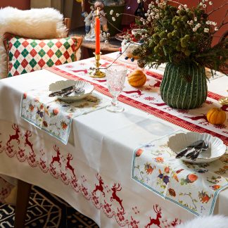 Reindeer velvet tablecloth