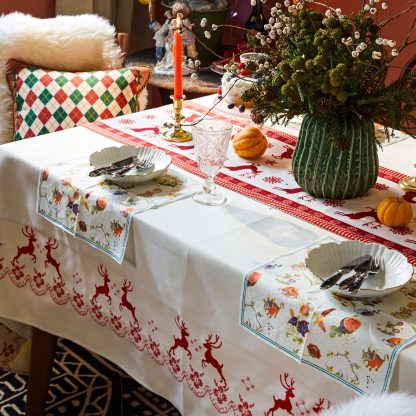Reindeer velvet tablecloth