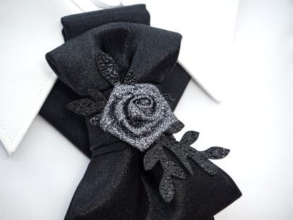 Women's exquisite rose black tie - Image 2