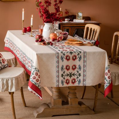 Vintage floral elegant rectangular tablecloth - Image 2