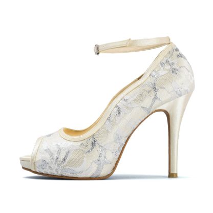 White lace bridal high heels - Image 4