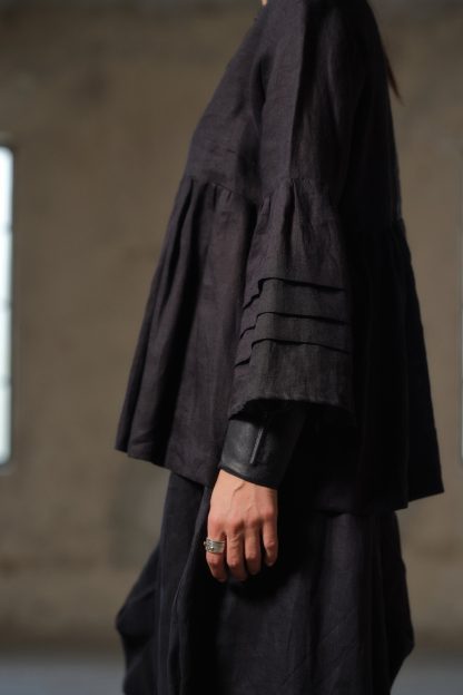 Women's Black Linen Shirt - Image 4