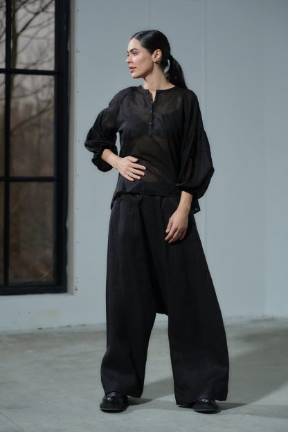 Women's Black Puff Sleeve Cotton Shirt - Image 4