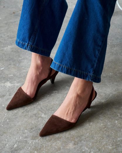 Women's Brown Suede Kitten Heel Pumps - Image 3