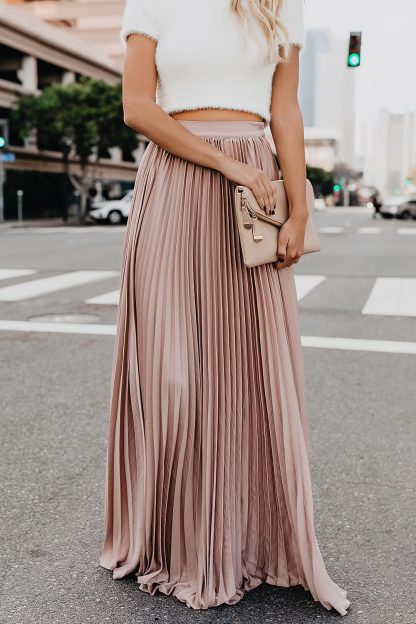 Women's Flowy Pleated Chiffon Maxi Skirt - Image 3