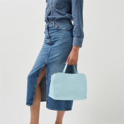 Women's Leather Tower Bridge Shoulder Bag - Image 5