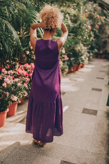 Women's Lightweight Sleeveless Linen Dress - Image 5