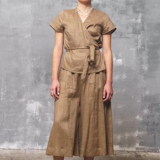 Women's Linen Belted Top