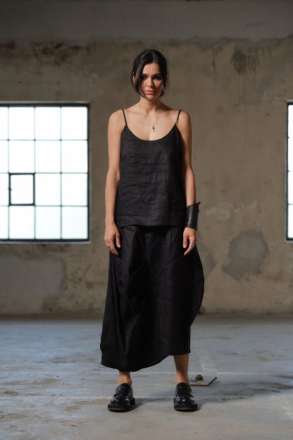 Women's Sleeveless Linen Top