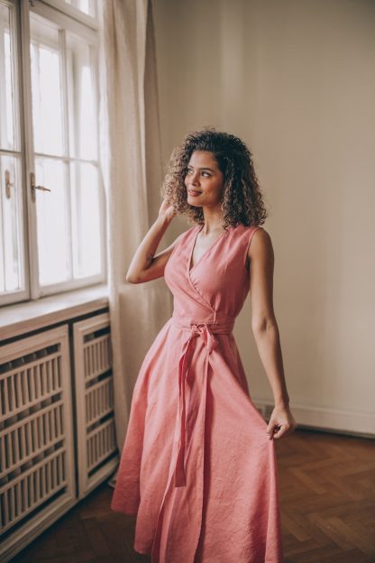 Women's Vintage Pink Dress - Image 6