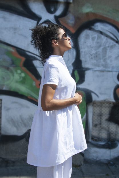 Women's White Linen Shirt - Image 3