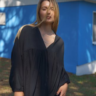 Women's black long sleeve shirt