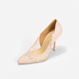 Women's dream wedding shoes