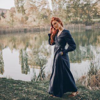 Women's long-sleeved linen dress