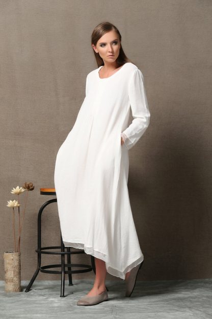 Women's loose white dress - Image 3