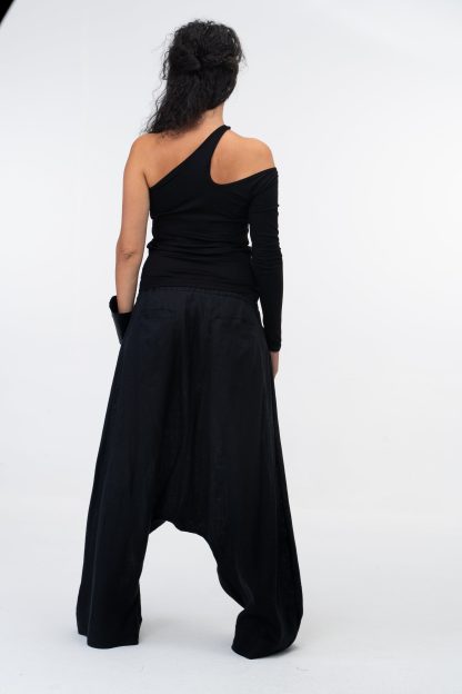 Women's one shoulder asymmetric black top - Image 4