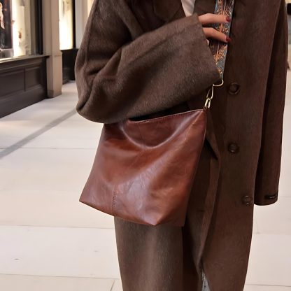 Bohemian leather crossbody bag - Image 2