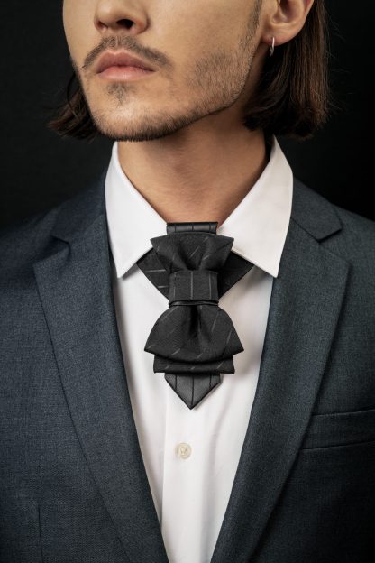 High-end black creative men's bow tie