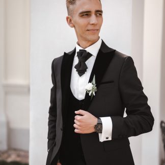 Elegant bow tie for men