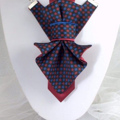Women's blue and red bow tie - Image 3