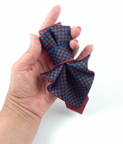 Women's blue and red bow tie - Image 4