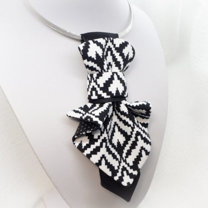 Women's stylish black and white bow tie - Image 4