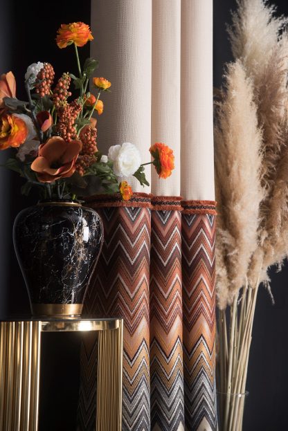 Geometric ripple jacquard curtains