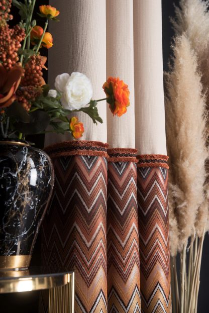 Geometric ripple jacquard curtains - Image 3