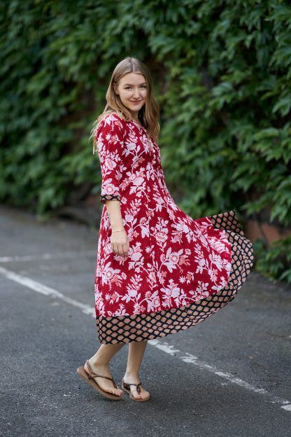Red floral dress - Image 4