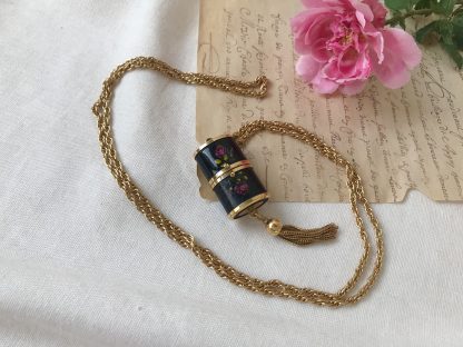 Vintage Metal Floral Pendant Watch - Image 3