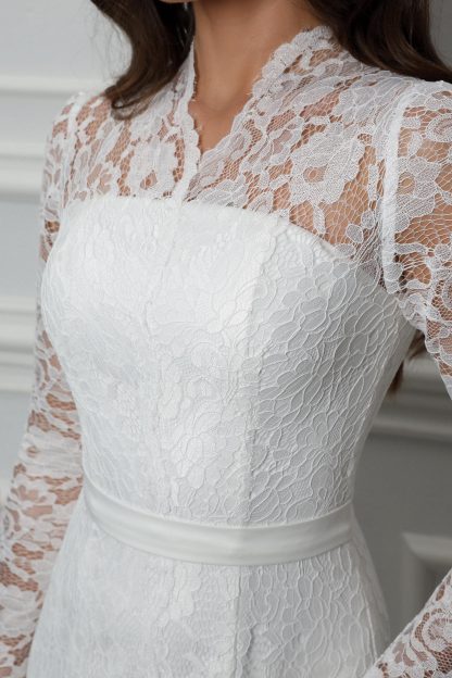Elegant long sleeve wedding dress - Image 5