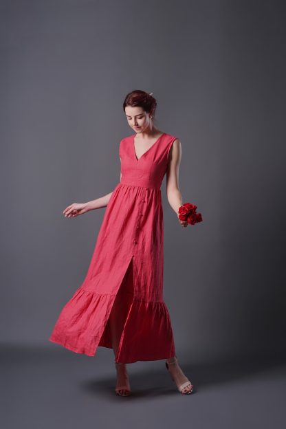 Arty V-neck sleeveless ramie dress